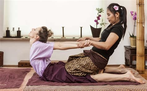 Massage sensuel complet du corps Escorte Maromme
